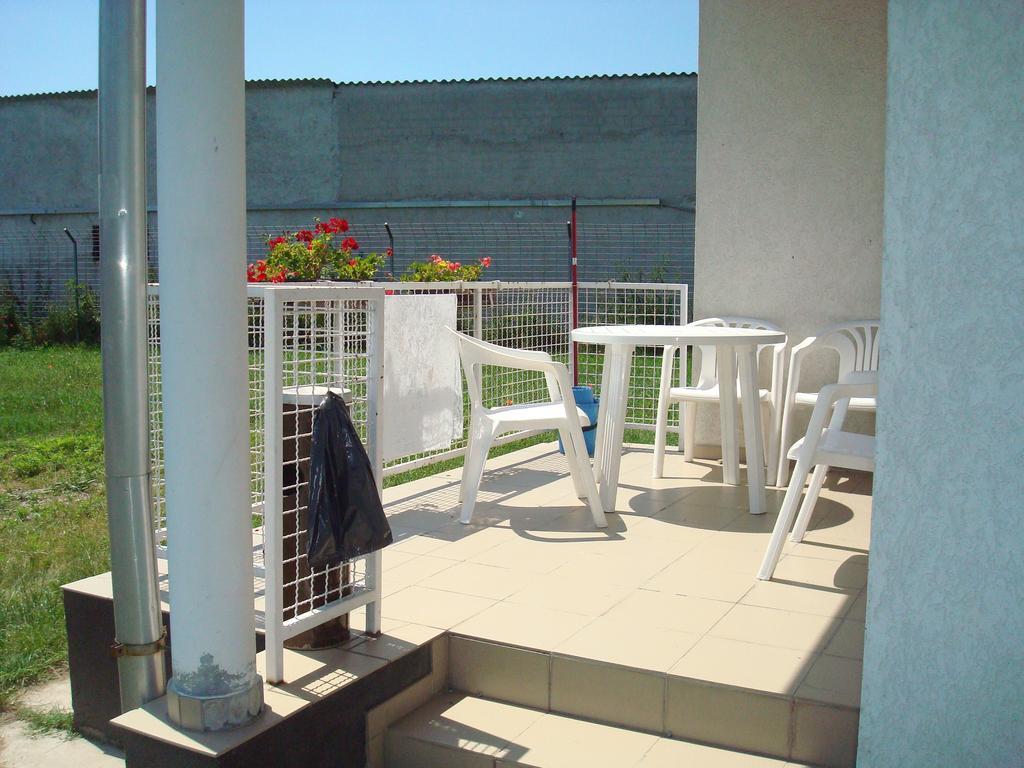 Termal Kemping Apartmanok Tiszaújváros Oda fotoğraf